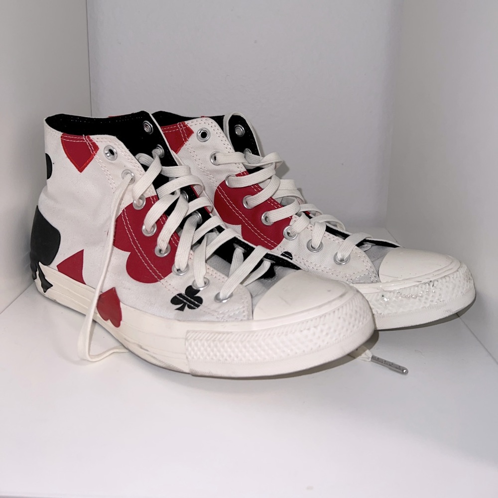 Card Suit Converse high tops